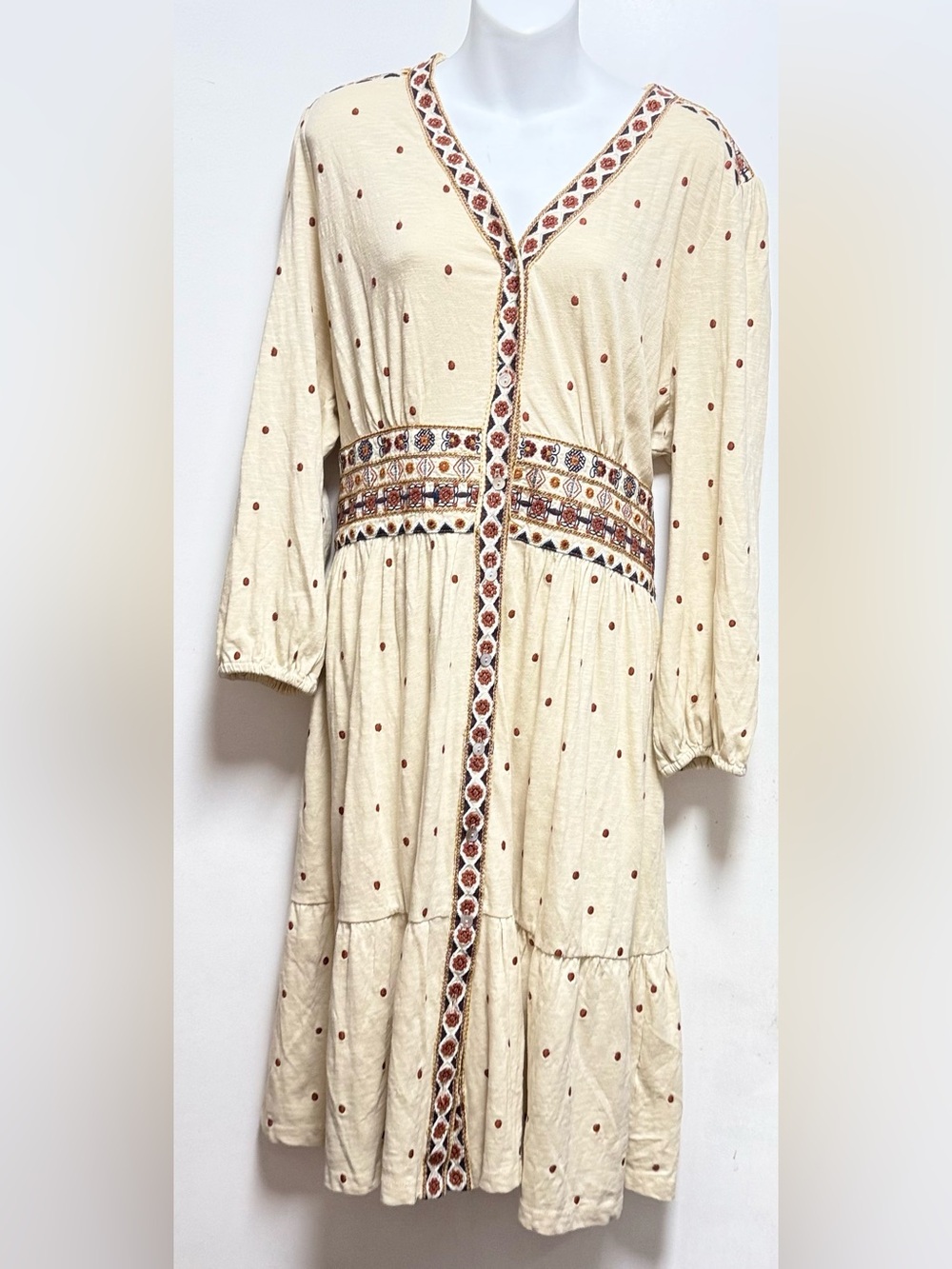 Canon Cream Long-Sleeve V-Neck Boho Dress with Embroidered Waistband - Picture 3 of 10